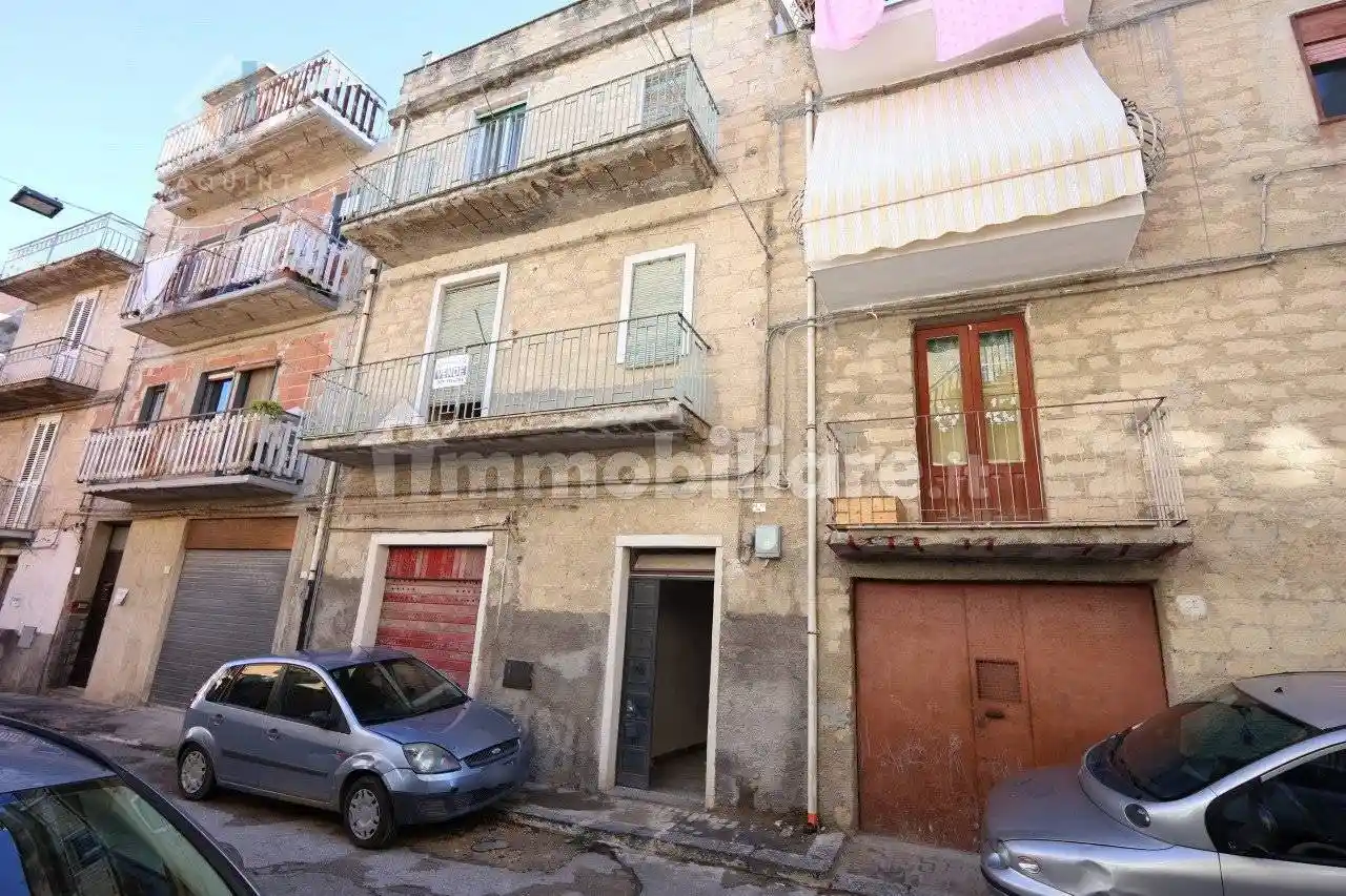 Casa indipendente in vendita a Palagonia