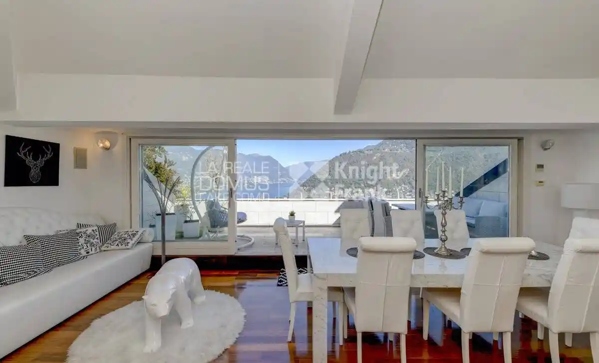 Quadrilocale ottimo stato, terzo piano, Monte Croce, Como - foto 3