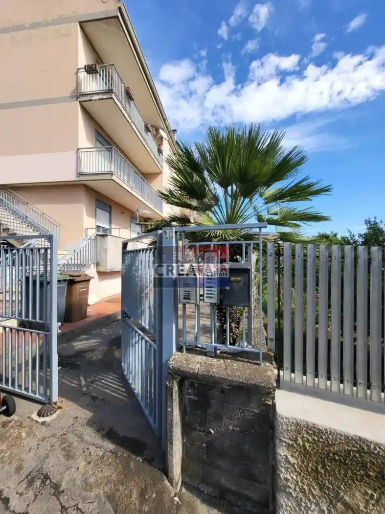 Appartamento in vendita a Fiumefreddo di Sicilia