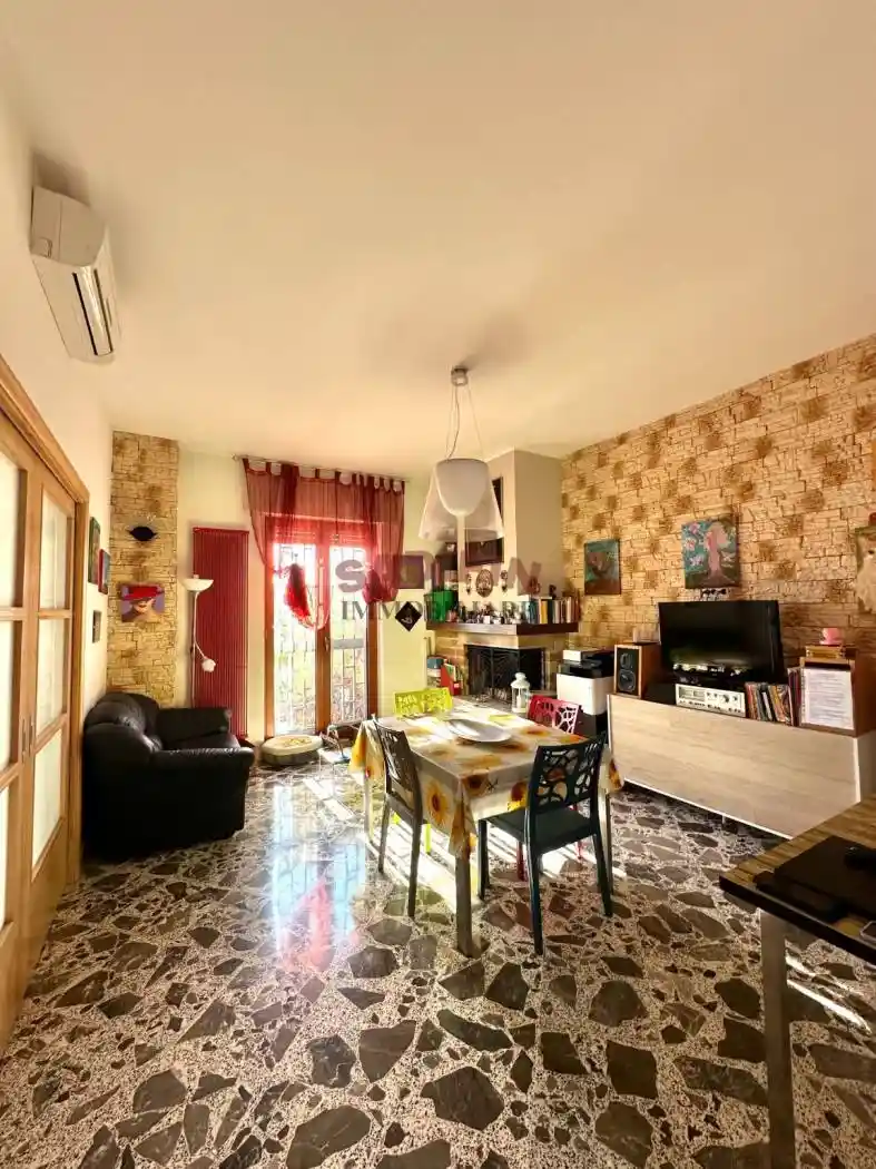 Appartamento in vendita a Modugno