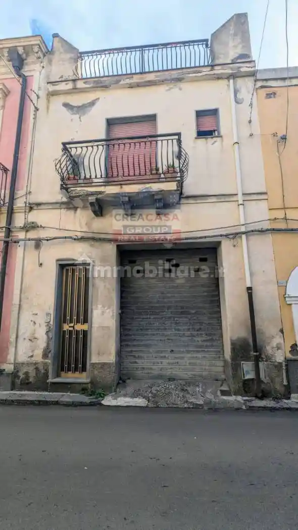 Casa indipendente in vendita a Calatabiano
