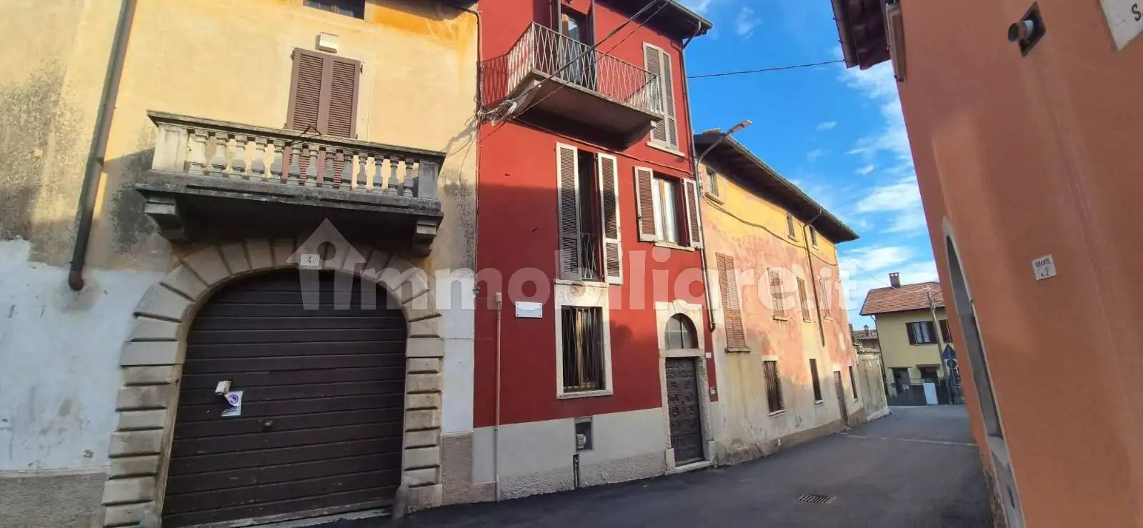 Casa indipendente in vendita a Viggiù