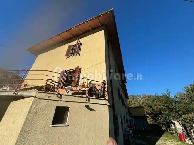 Quadrilocale buono stato, piano terra, Levane, Montevarchi - foto 5