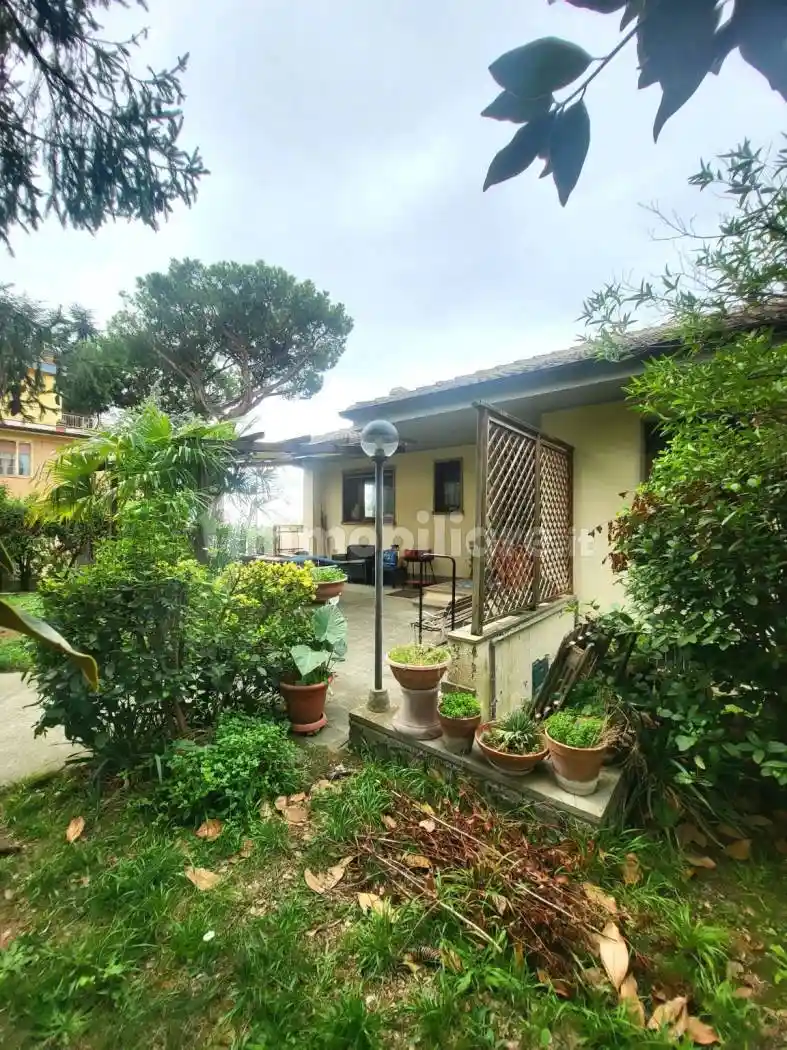 Villa in vendita a Ariccia