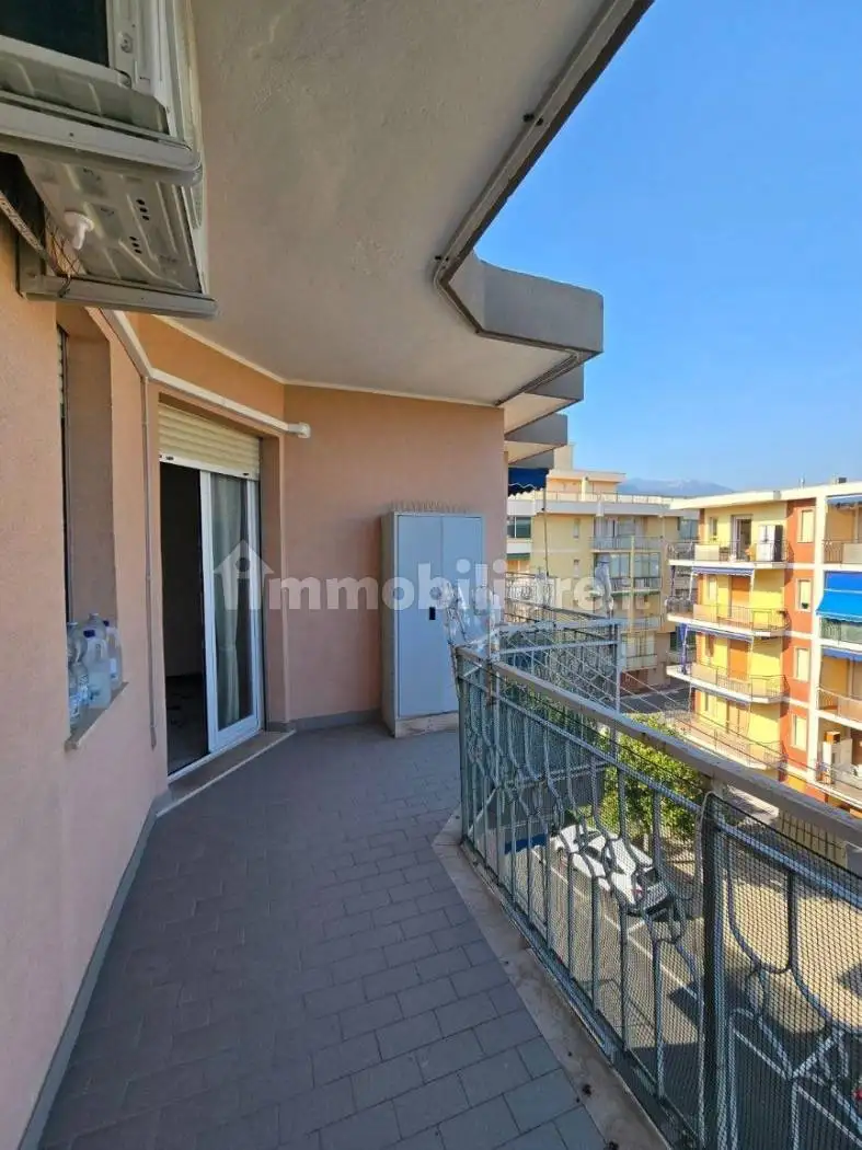 Attico via Milano 11, Borghetto Santo Spirito - foto 4