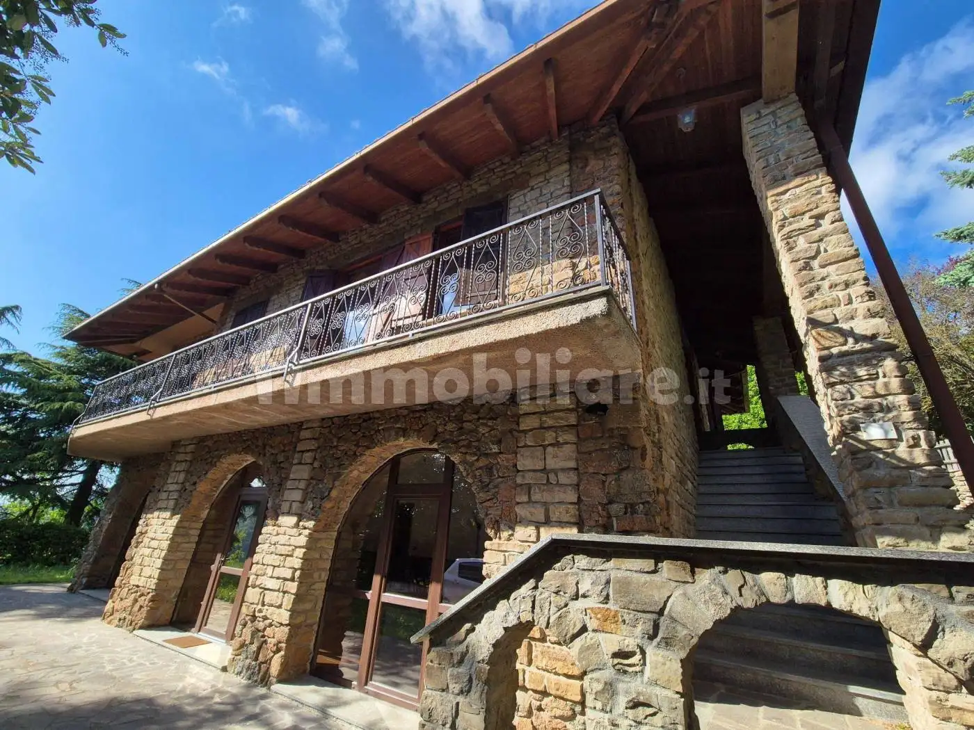 Villa in vendita a Serole