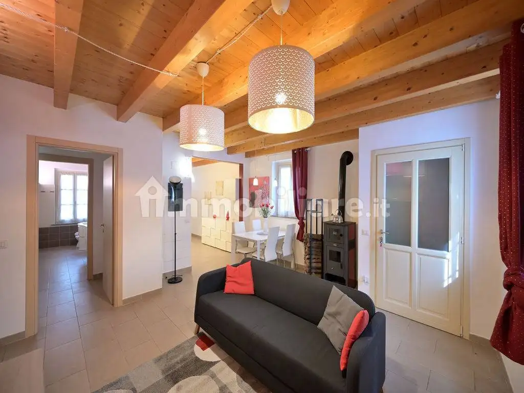 Trilocale via Roma 2/4, Cassinetta di Lugagnano - foto 2