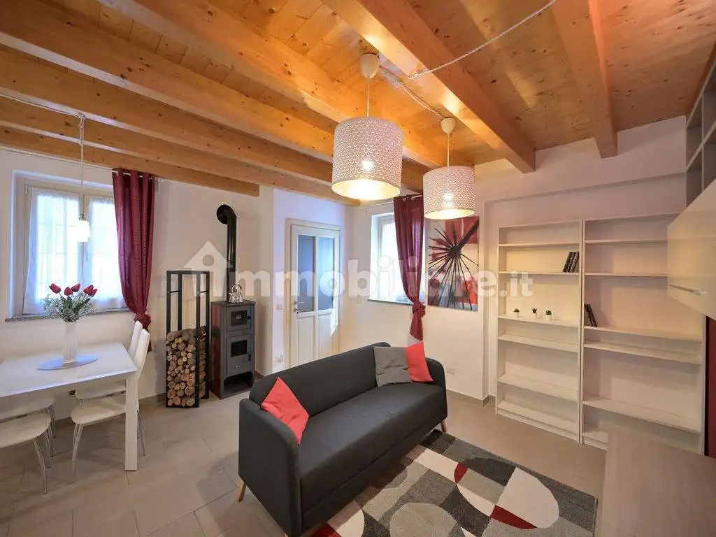 Trilocale via Roma 2/4, Cassinetta di Lugagnano - foto 3