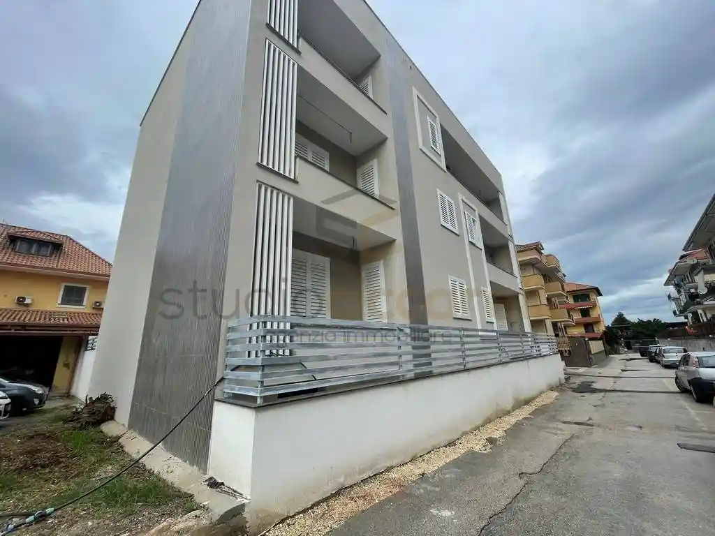 Trilocale via Madonna delle Grazie 95, Madonna delle Grazie, Giugliano in Campania - foto 2