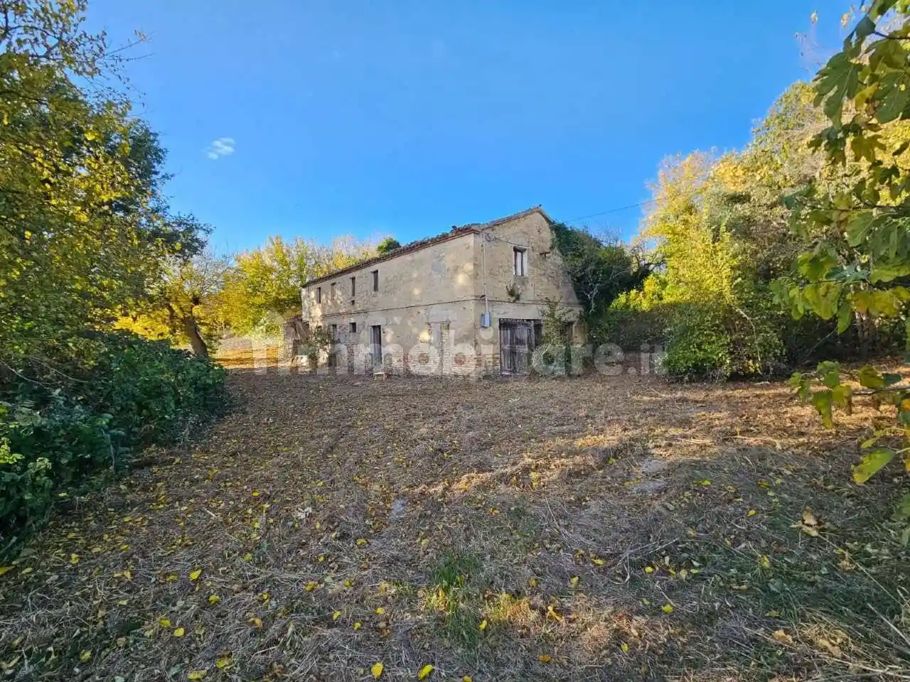 Rustico - Casale in vendita a Polverigi