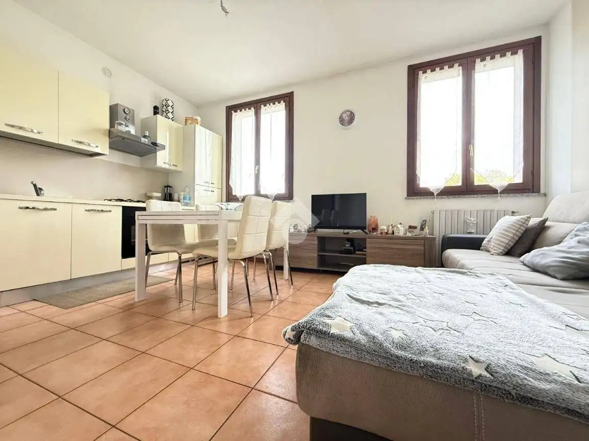 Bilocale piazza Borgo Serio 17, Centro, Castelleone - foto 5