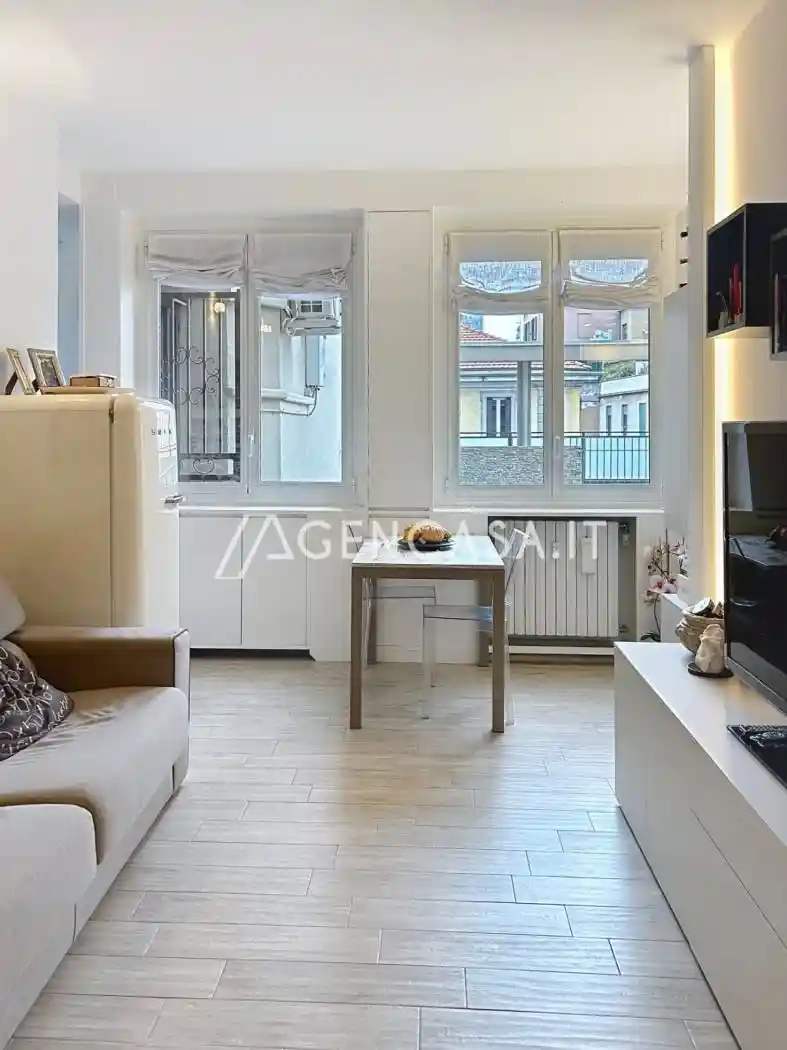 Bilocale via Andrea Mantegna 4, Sempione, Milano - foto 3