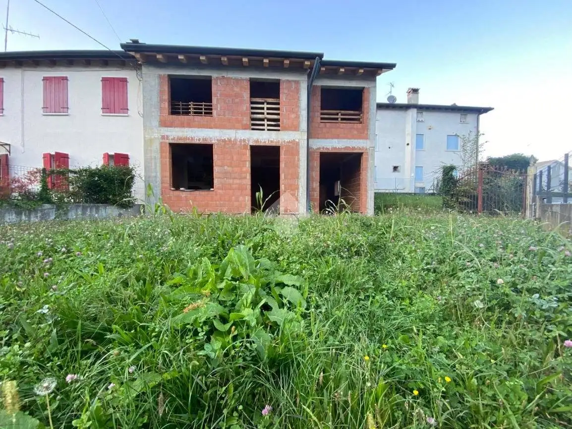 Villa in vendita a Cornuda