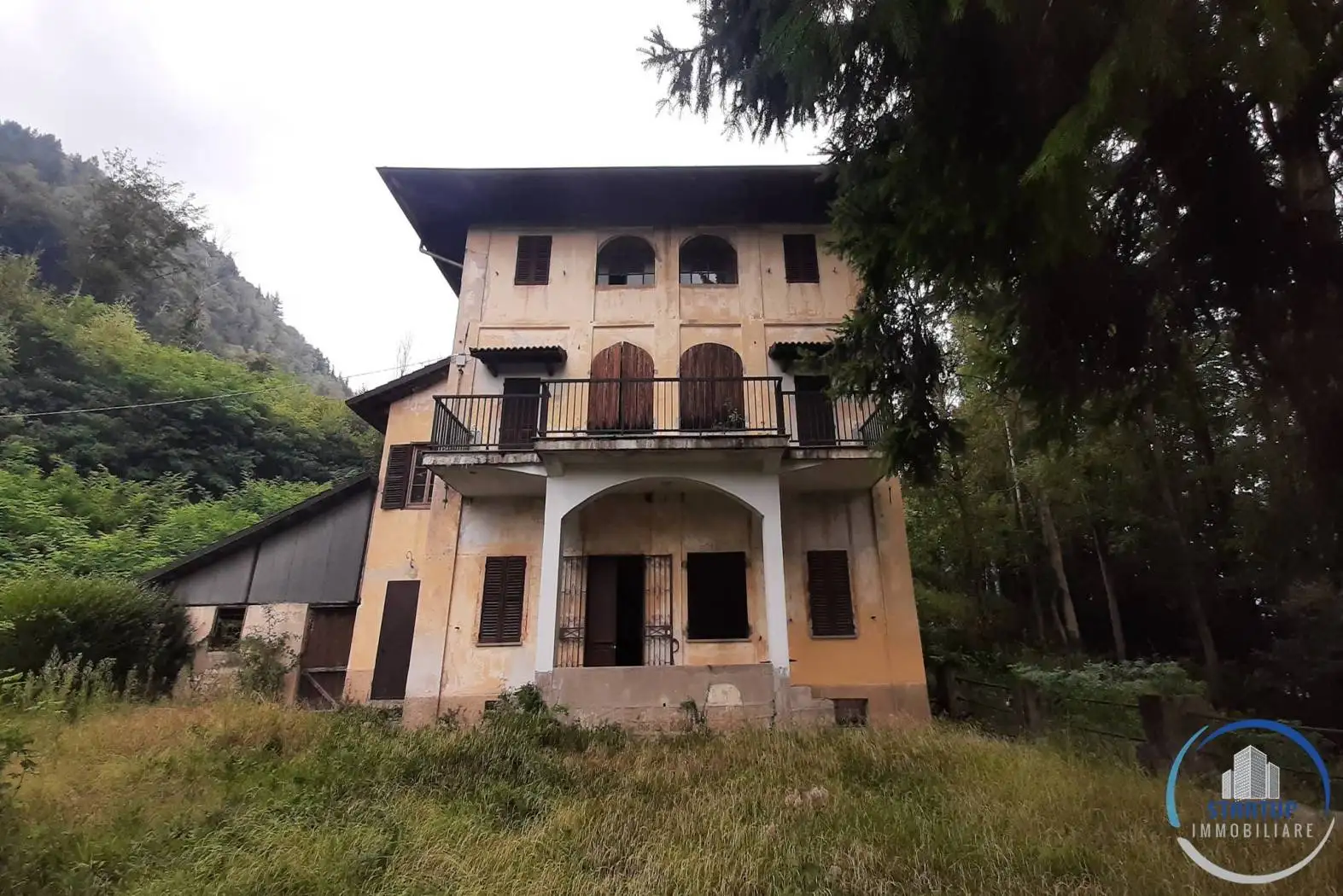 Villa in vendita a Portula
