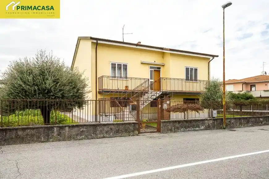 Villa in vendita a Zevio