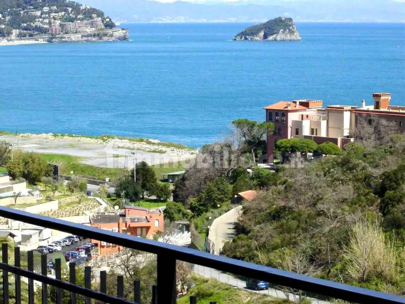 Villa in vendita a Noli