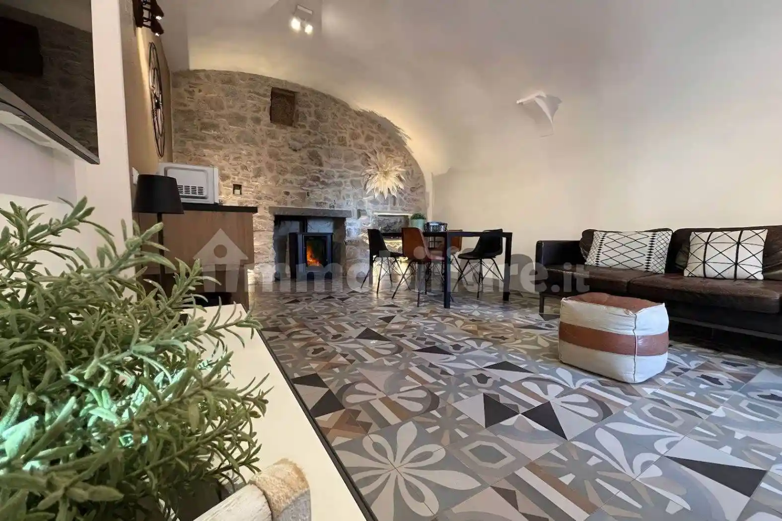 Appartamento in vendita a Campiglia Marittima