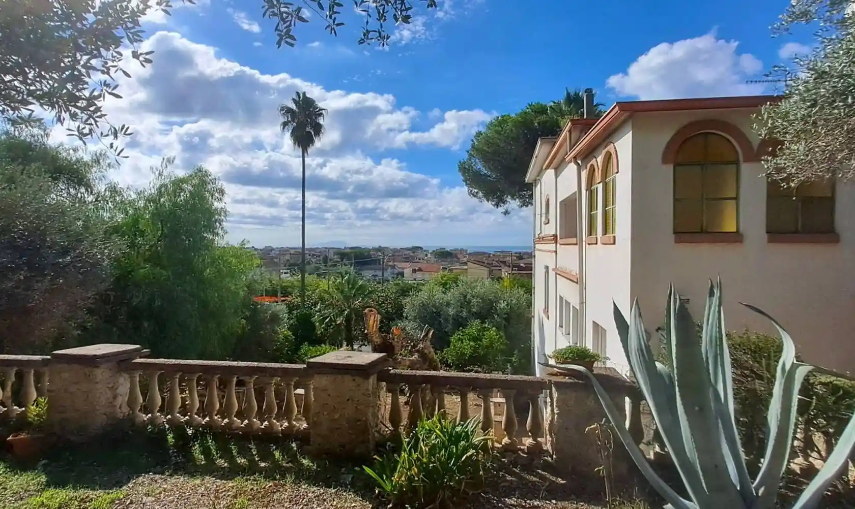 Villa in vendita a Minturno