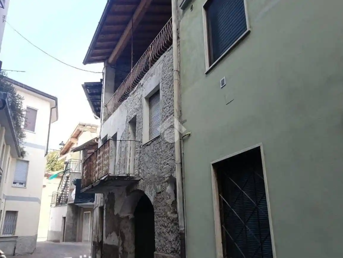 Rustico - Casale in vendita a Romano di Lombardia