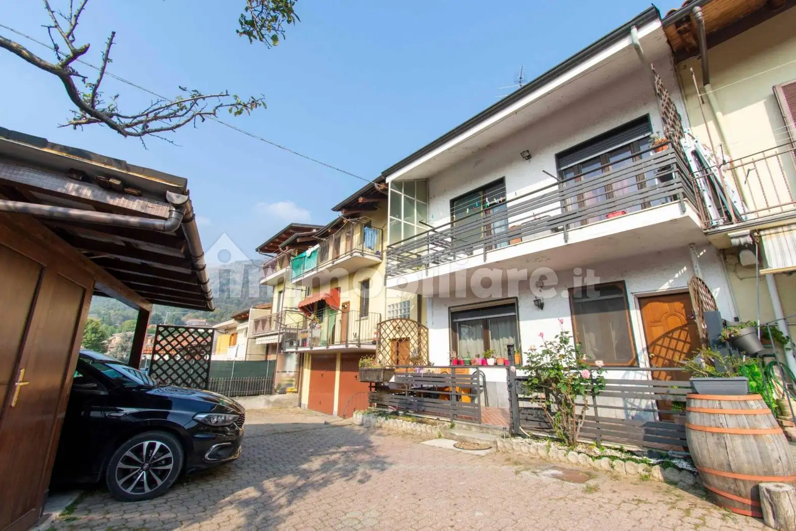 Casa indipendente in vendita a La Cassa