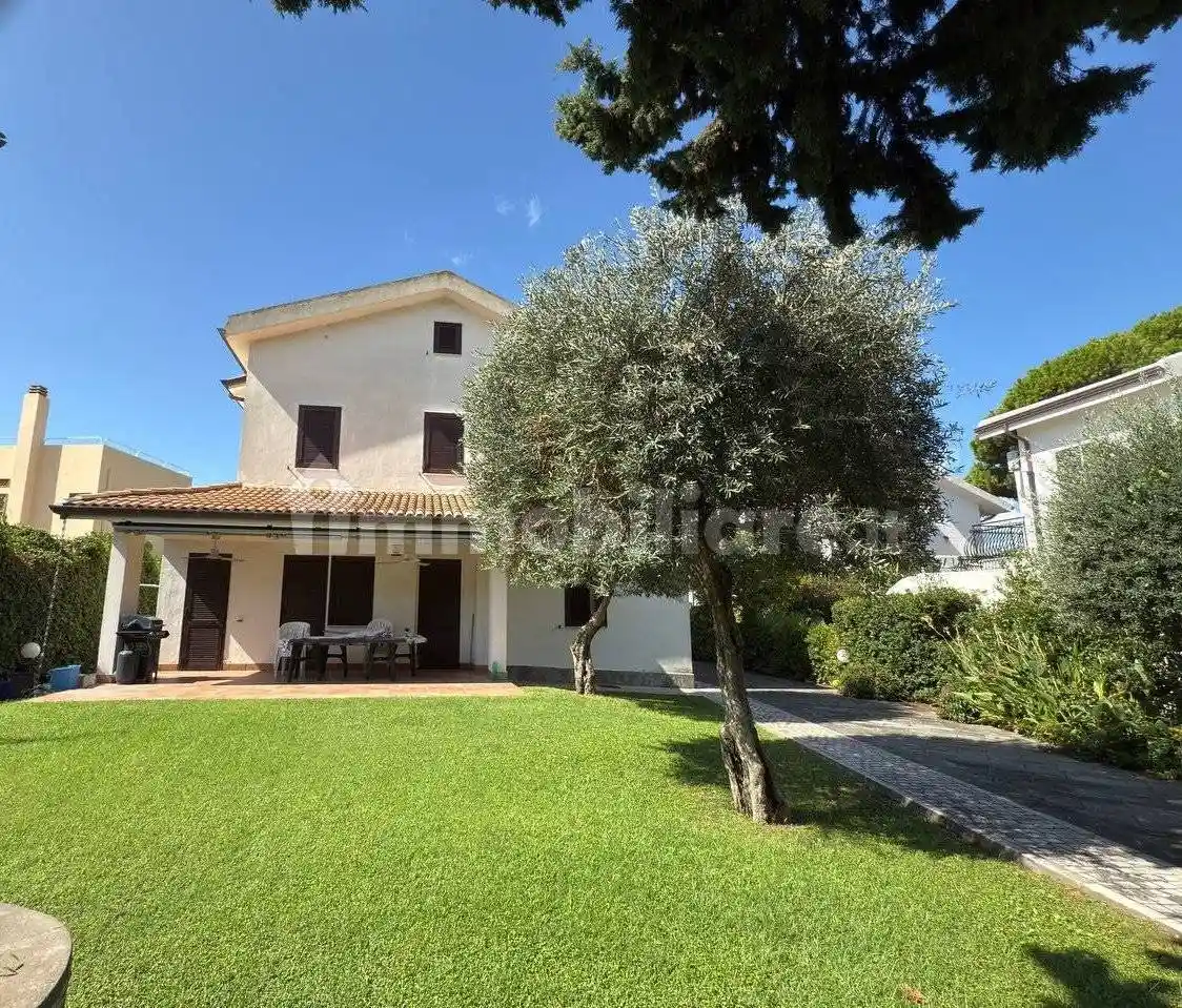 Villa in vendita a Sperlonga