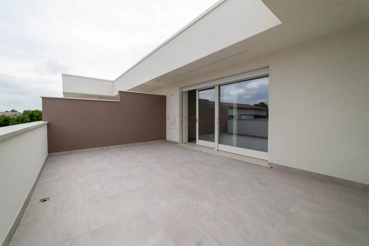 Appartamento in vendita a Camponogara