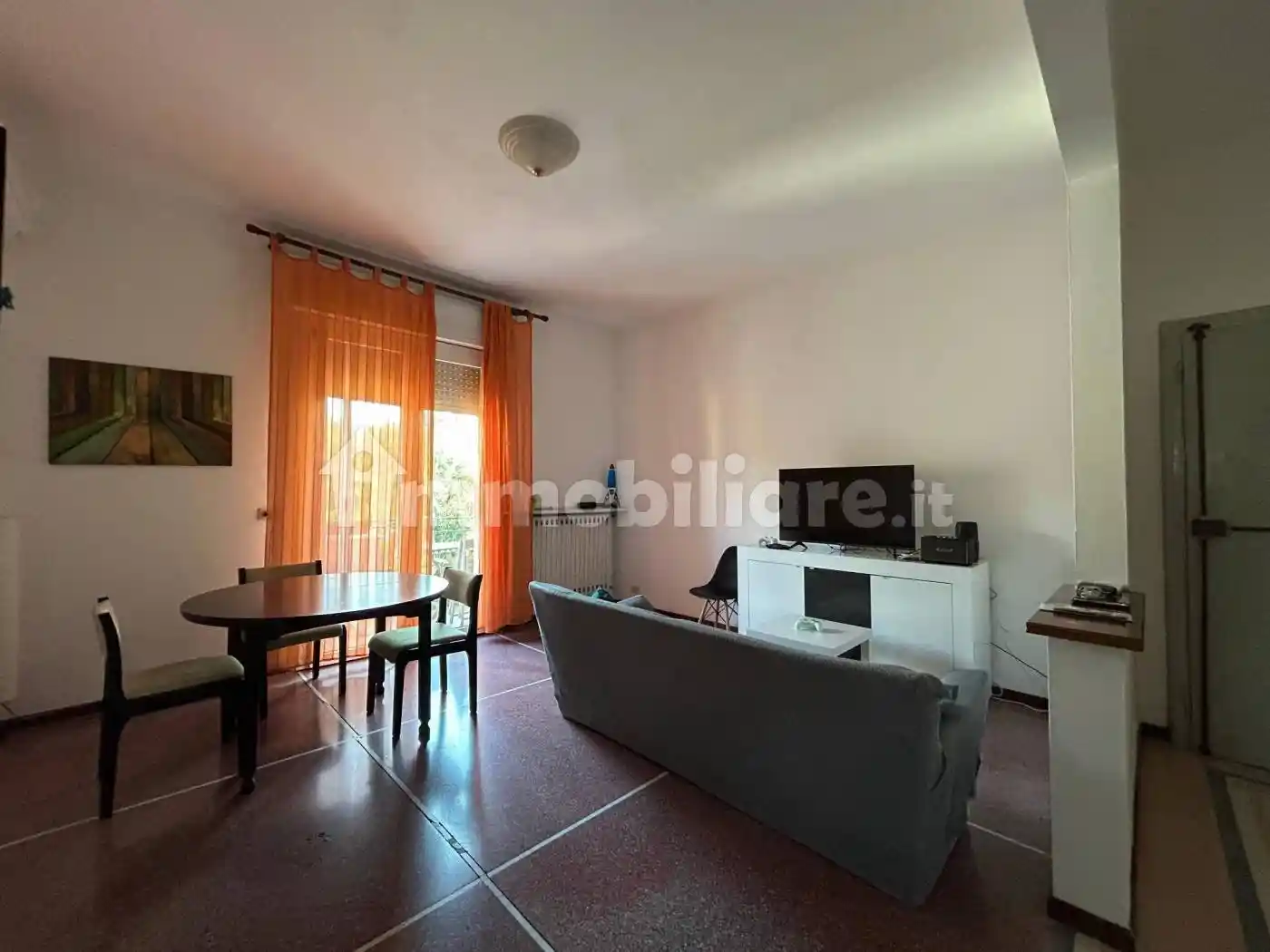 Appartamento buono stato, secondo piano, Viali, Modena - foto 3