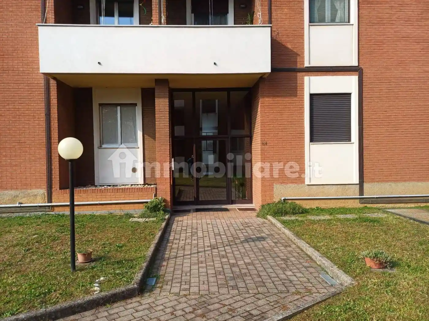 Appartamento in vendita a Rovello Porro