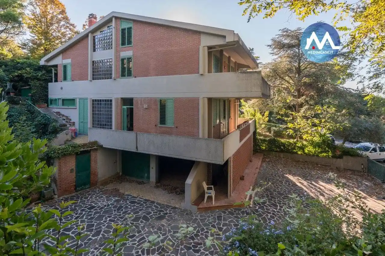 Villa in vendita a Pesaro