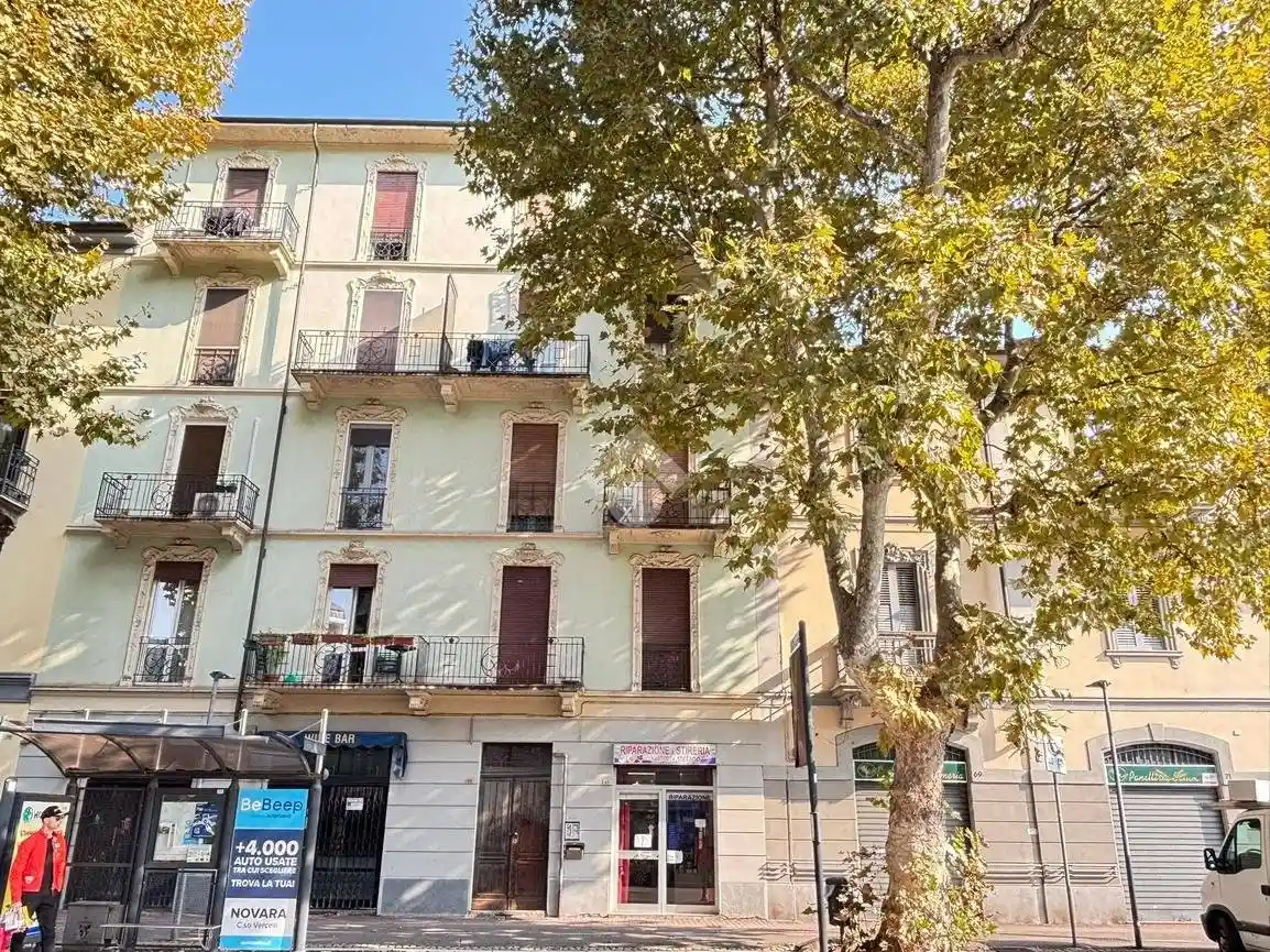 Appartamento in vendita a Novara