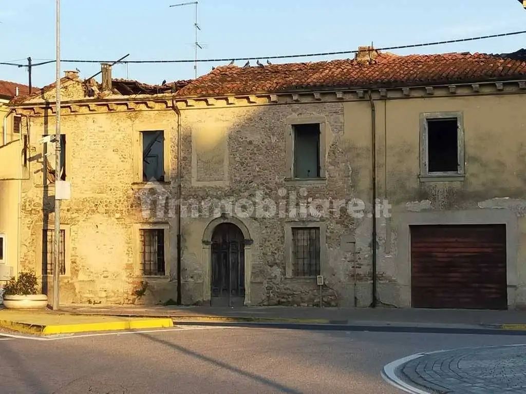 Casa indipendente in vendita a Mozzecane