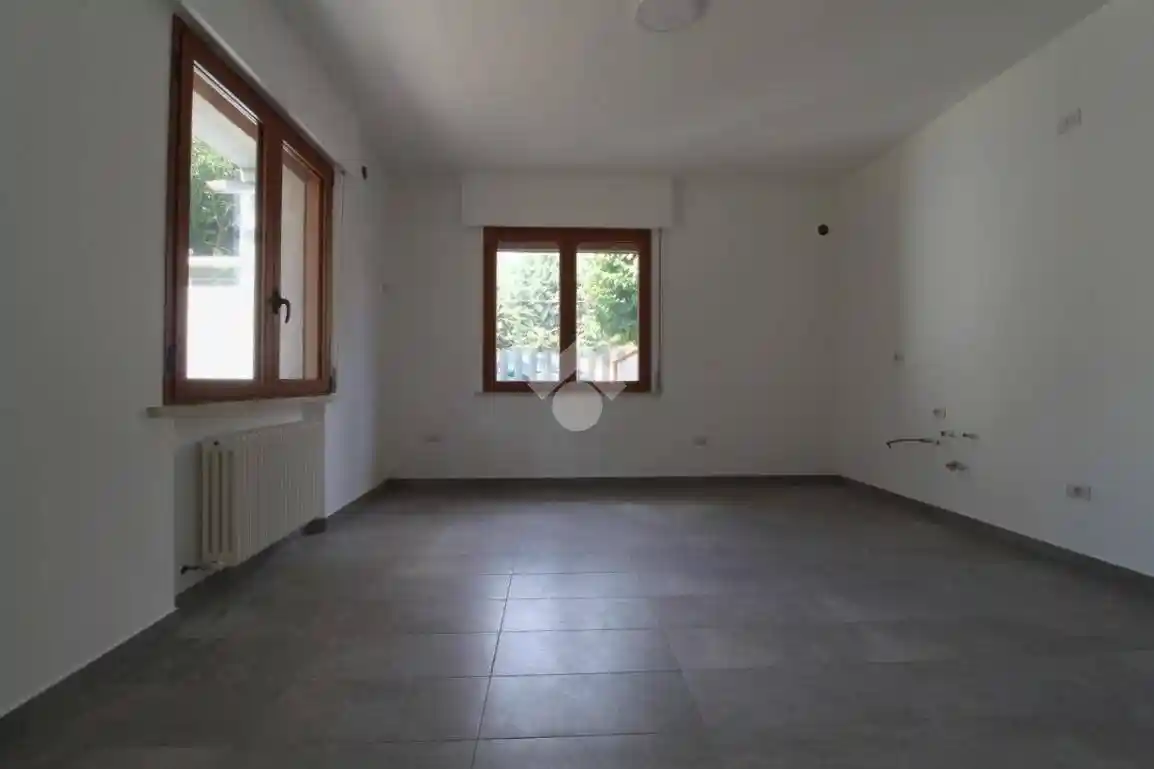 Trilocale via Dante Alighieri 11, San Nicolò A Tordino, Teramo - foto 2