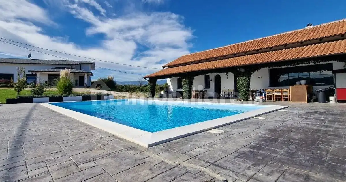 Villa unifamiliare via Gabriele d'Annunzio, 6, Collecorvino - foto 2