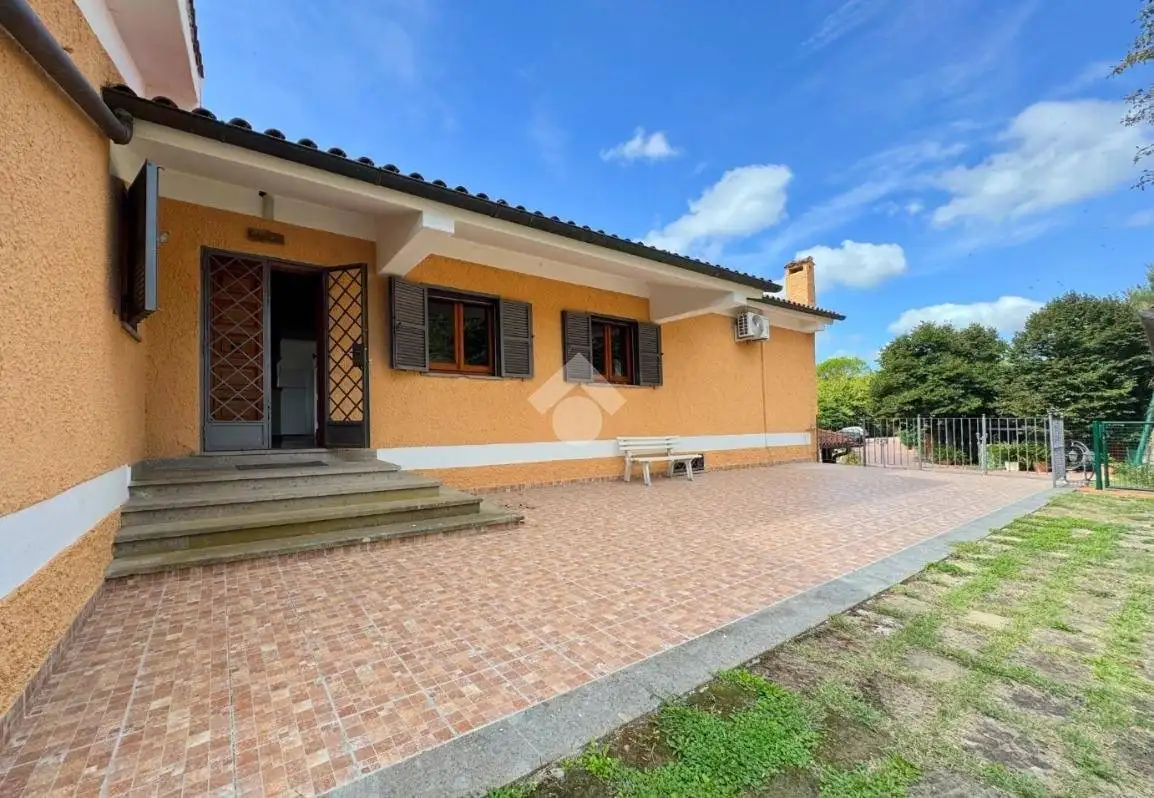 Appartamento in affitto a Sacrofano