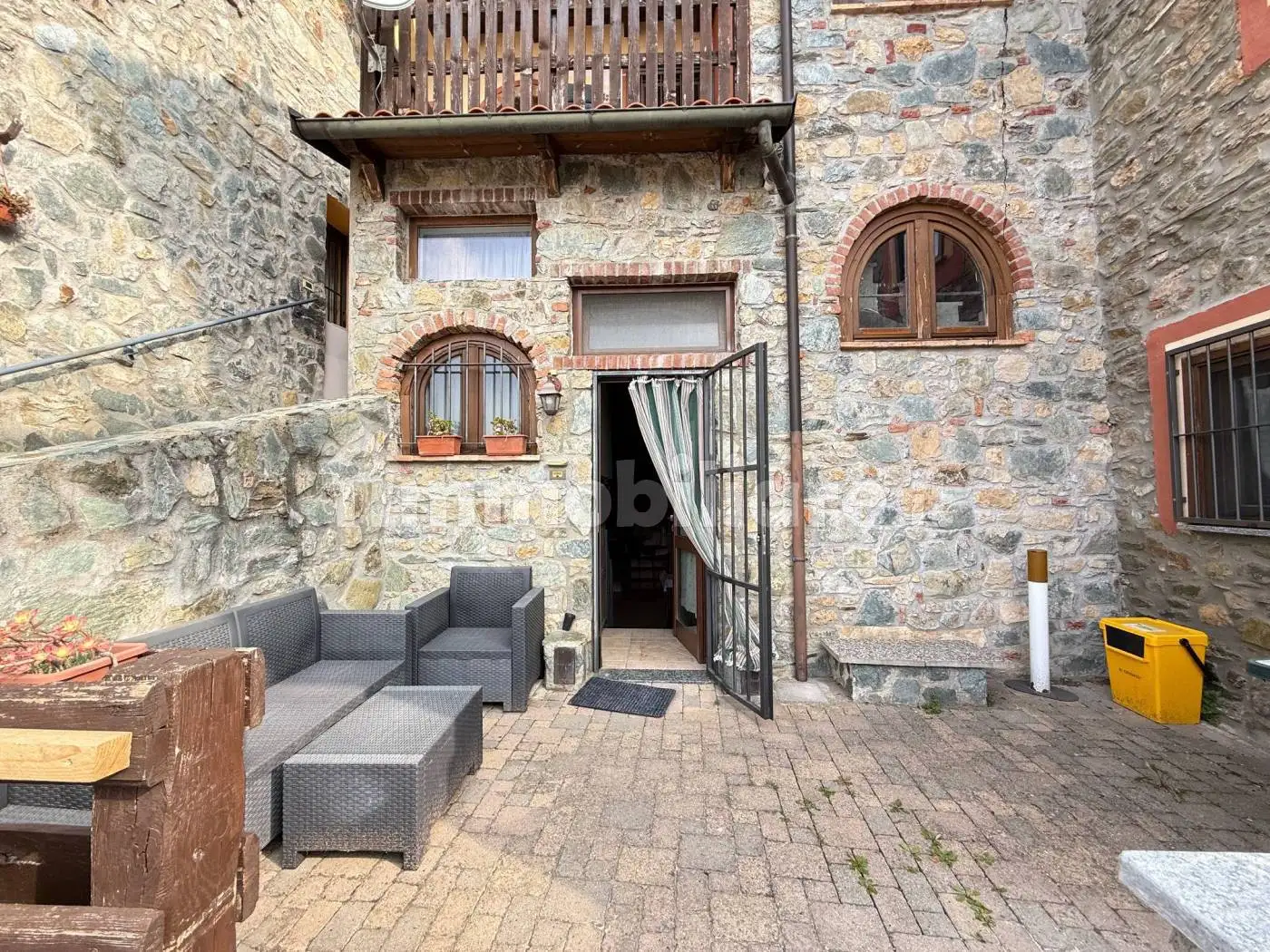 Appartamento in vendita a Massimino