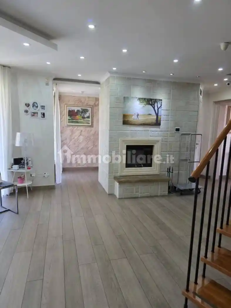 Appartamento via Montegrappa 18, Centro, San Salvo - foto 3