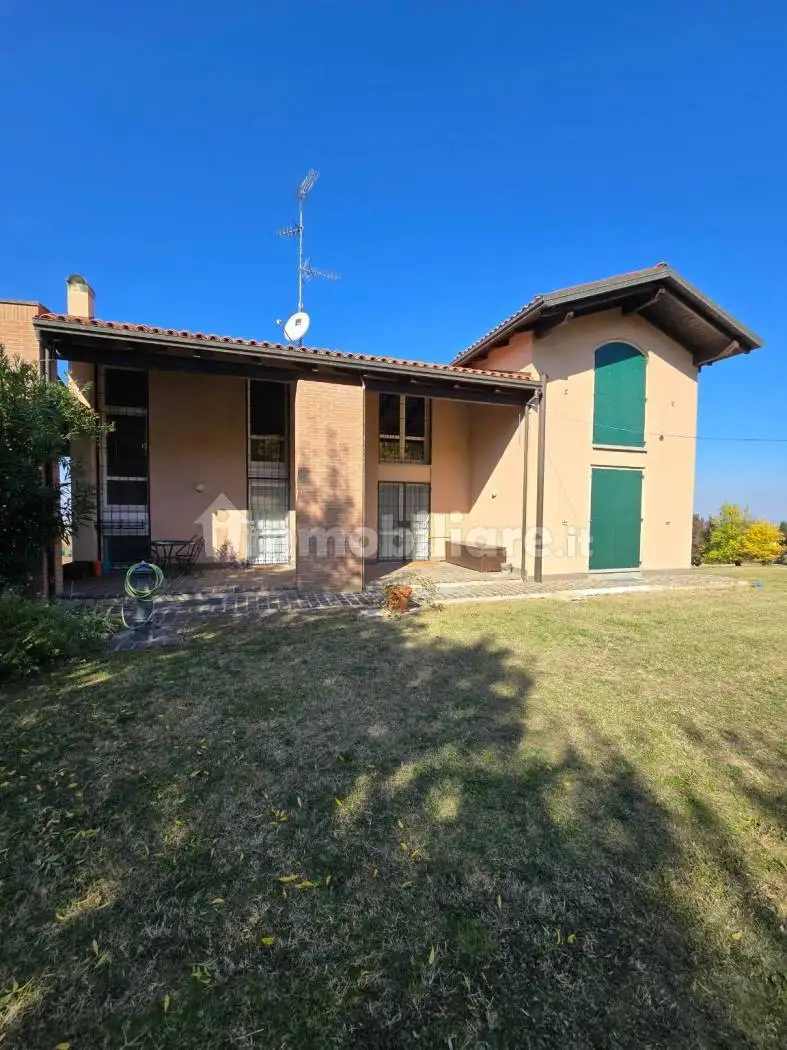 Villa in vendita a Valsamoggia