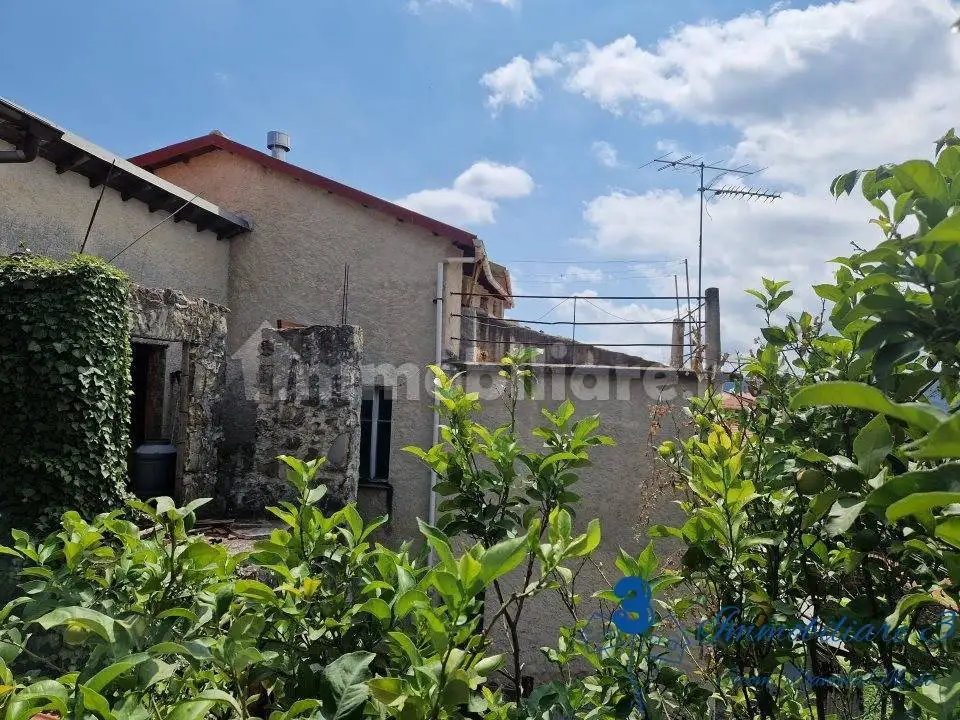 Rustico - Casale in vendita a Ranzo