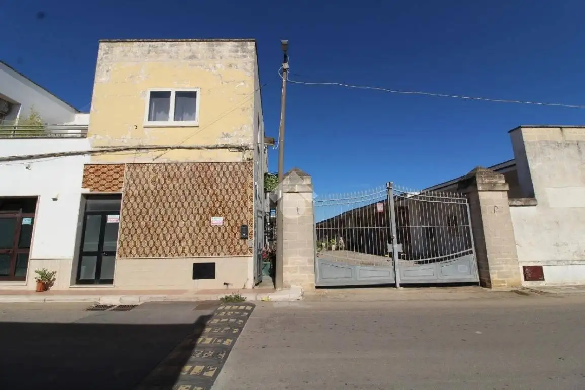 Casa indipendente in vendita a Torchiarolo