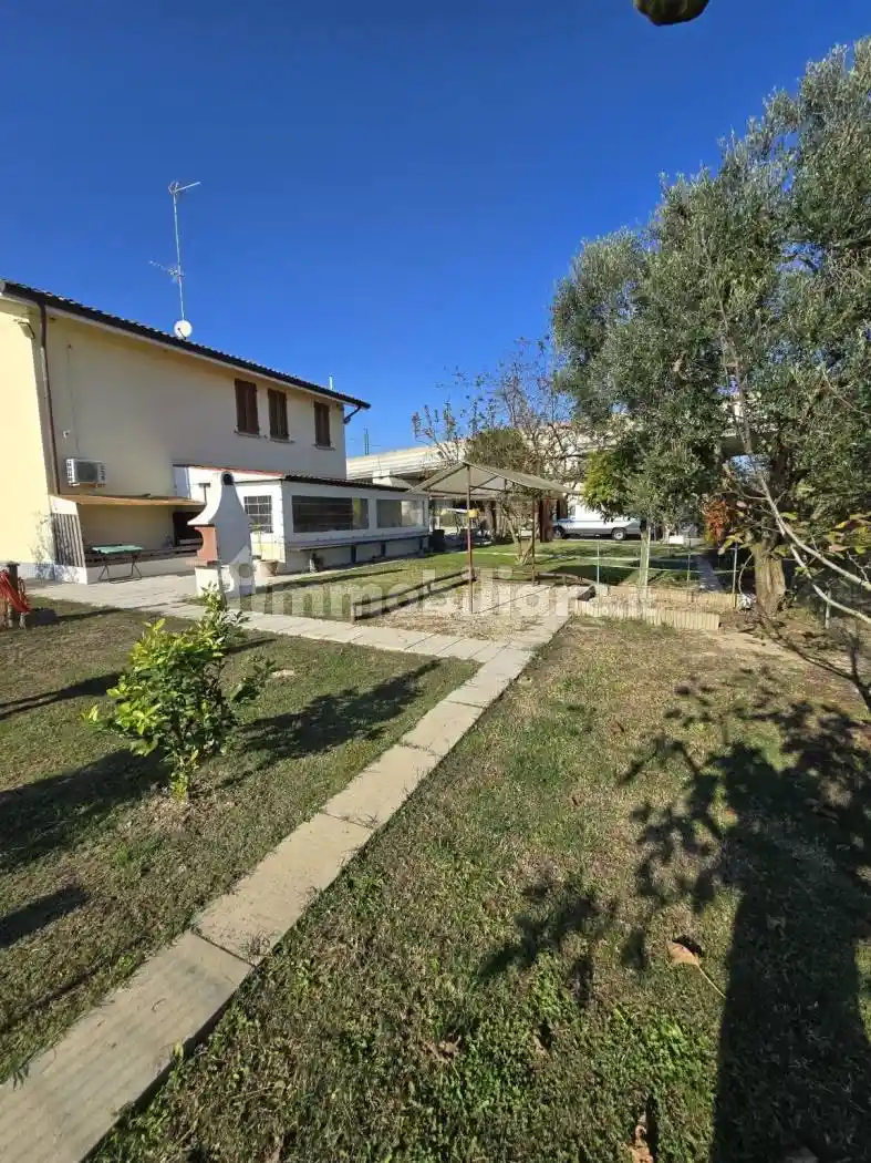 Villa unifamiliare via Nonantolana 898, Torrazzi, Modena - foto 5