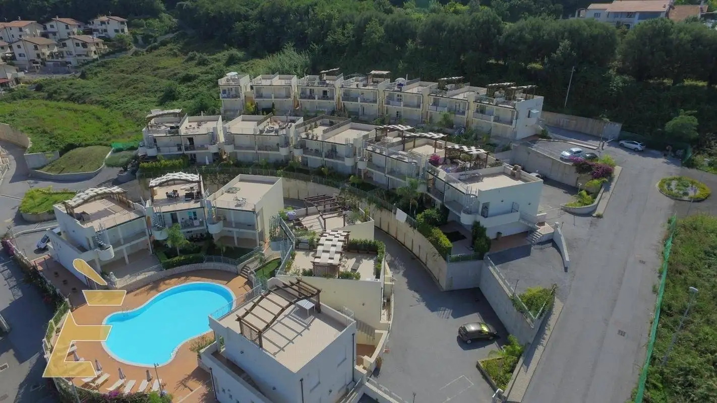 Appartamento in vendita a Pizzo