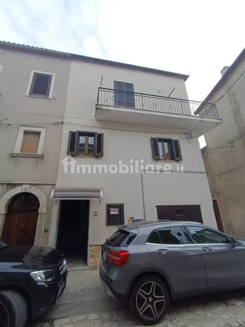 Casa indipendente in vendita a Padula