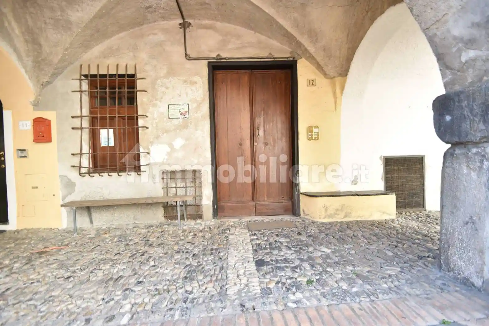 Trilocale piazza San Martino, Centro, Toirano - foto 3