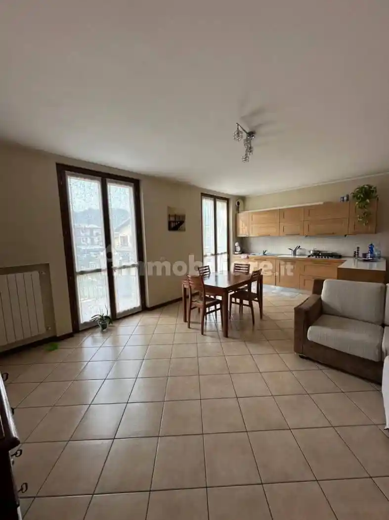 Appartamento in vendita a Credaro