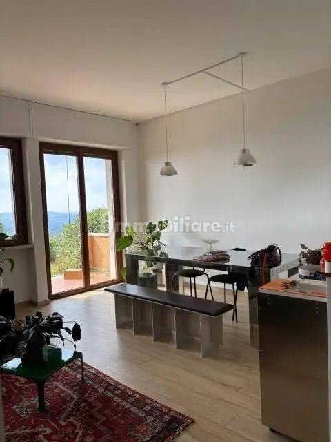 Trilocale via Enea Sacconaghi 89, Comerio - foto 3