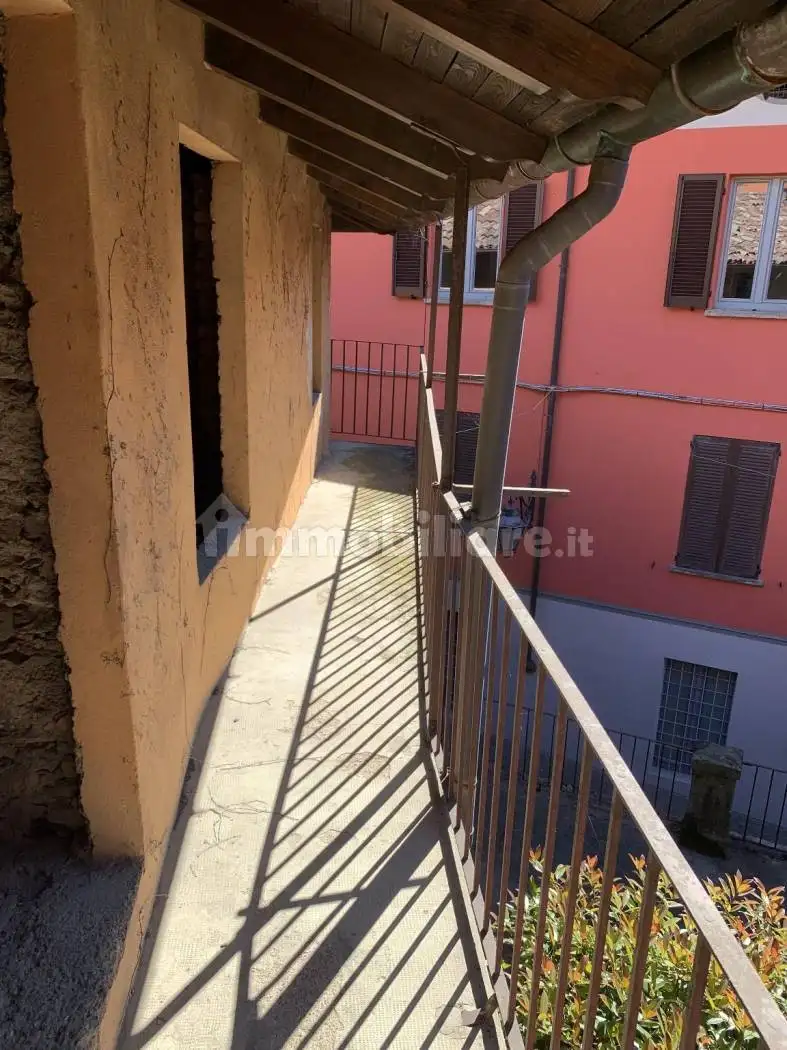 Terratetto plurifamiliare via Guglielmo Marconi 57, Besano - foto 5