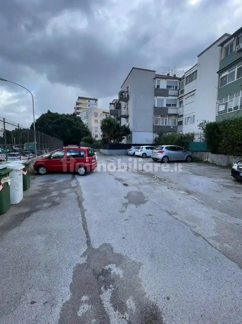 Appartamento in vendita a Palermo