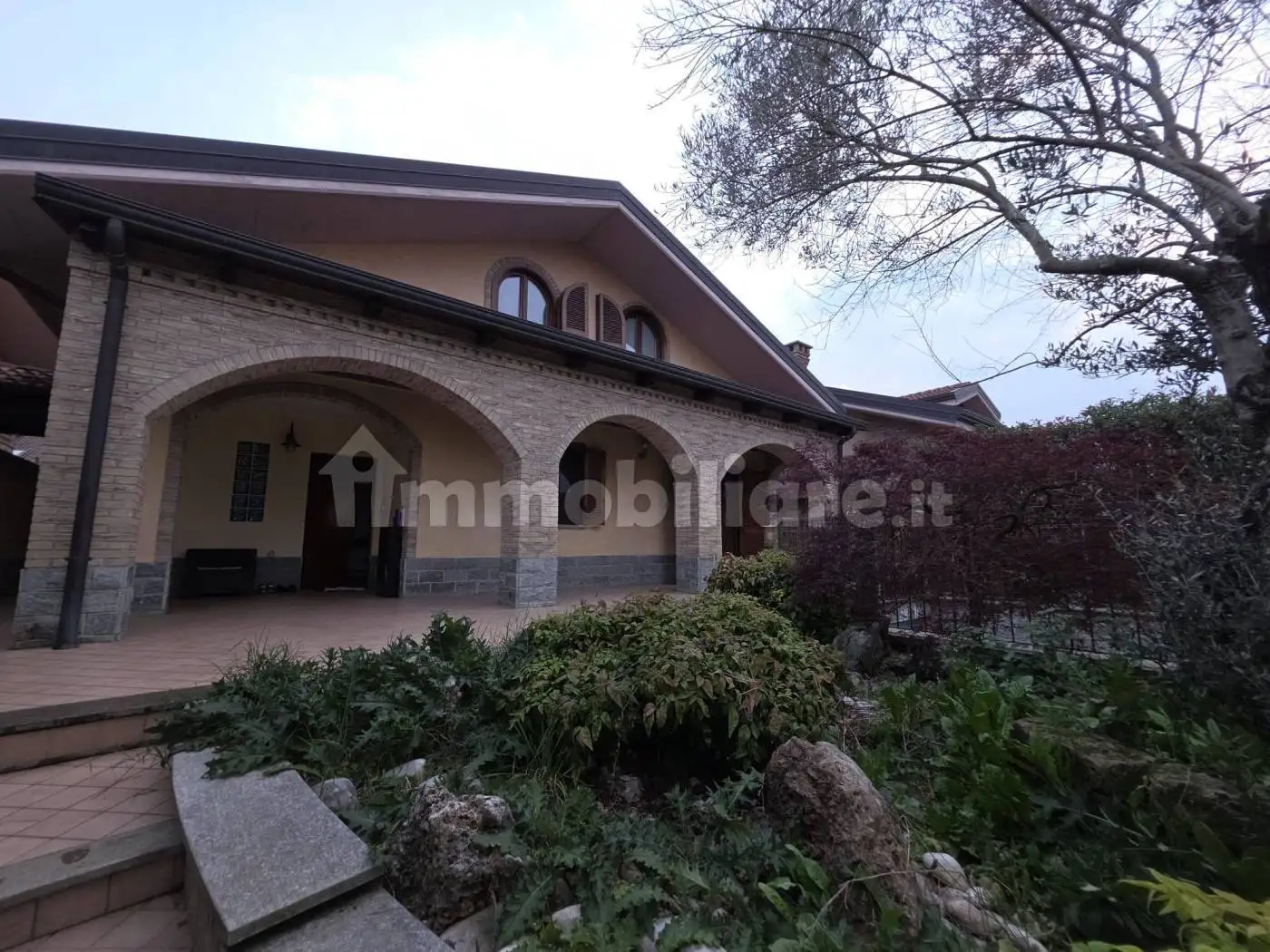 Villa in vendita a Lombardore