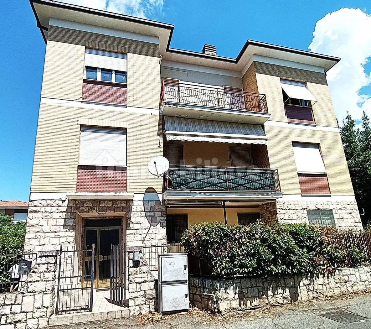 Palazzo - Edificio in vendita a Terni