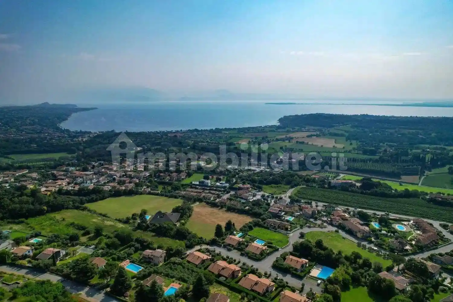 Villa in vendita a Lonato del Garda